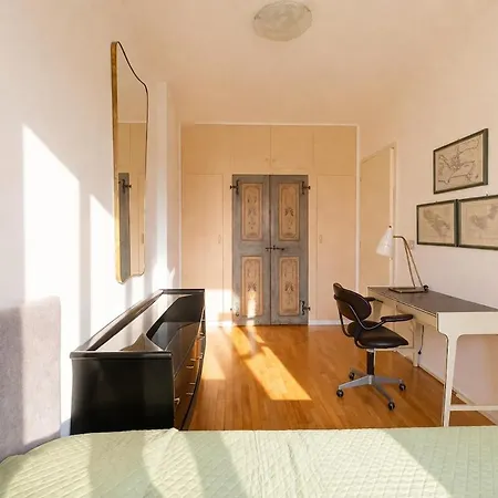 Gelso Balcony - 2 Bedrooms *