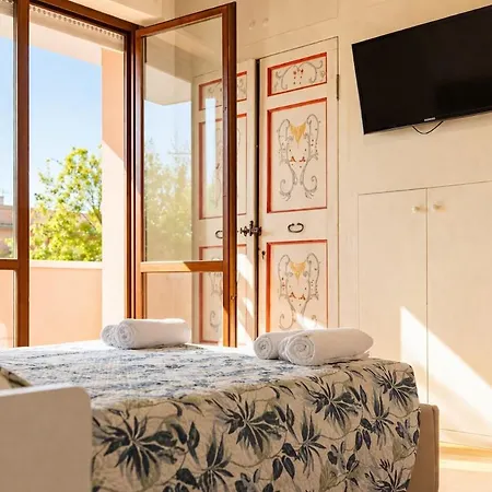 Gelso Balcony - 2 Bedrooms