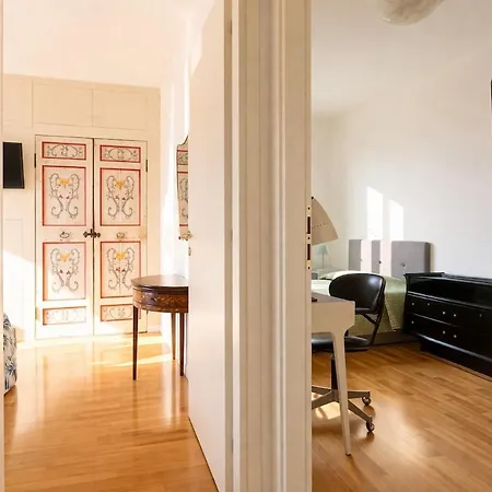 Gelso Balcony - 2 Bedrooms *